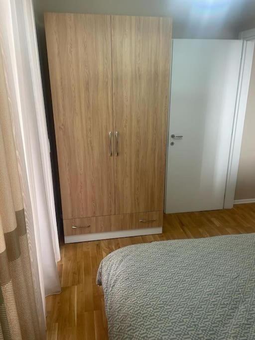 Sui' Apartment Tirana Exterior foto